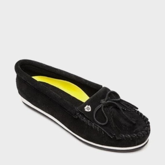 Minnetonka Women's Moccasins boat shoes Black Suede fringe Kilty plus flats 7 - Picture 1 of 8